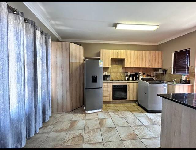 2 BEDROOM APARTMENT FOR SALE IN MELODIE